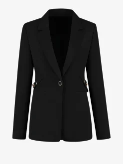 Aansluitende blazer met gesp detail