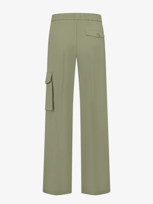 Broek met rechte pijpen en klapzakken