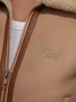 Alleen in de winkel - Lammy coat met contrast biezen