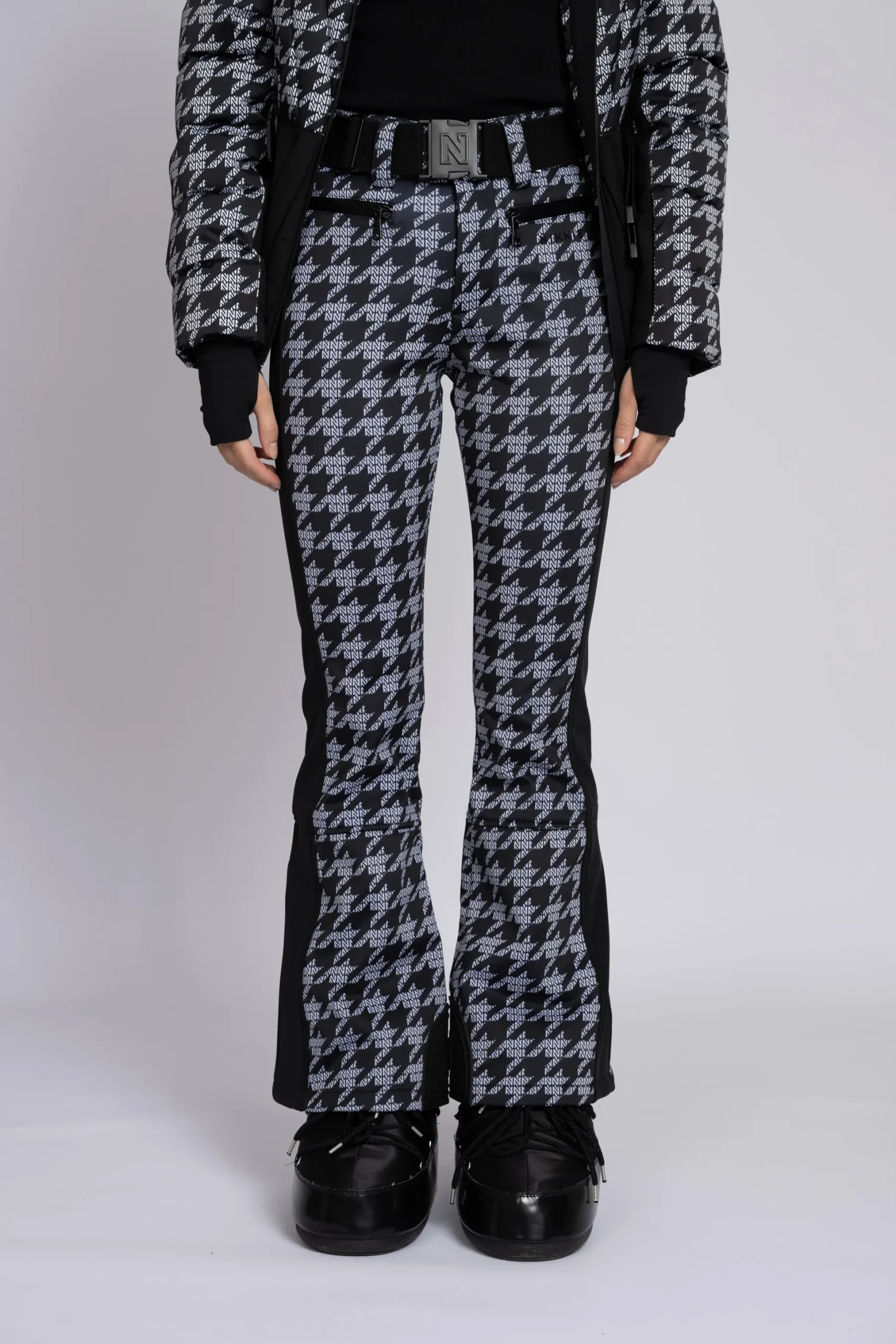 Flared ski broek met logo patroon en elastische riem