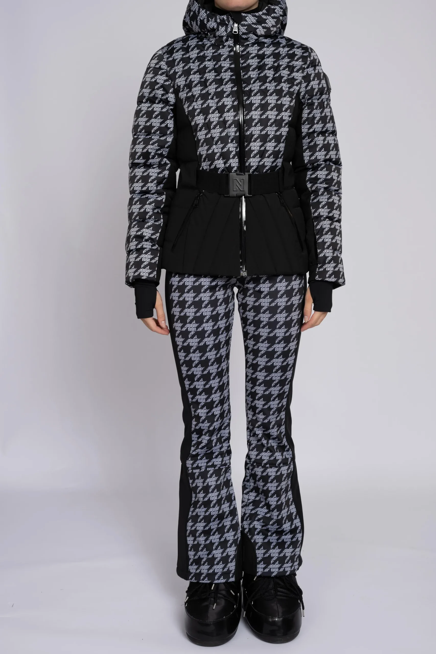 Flared ski broek met logo patroon en elastische riem