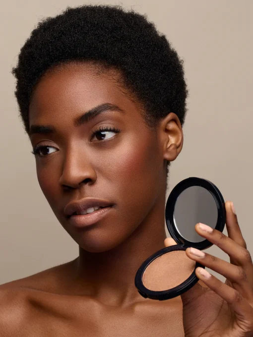 HIGHLIGHTING GLOW POWDER