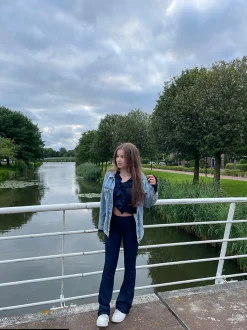 Mid rise flared broek