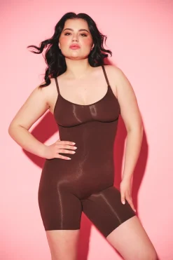 Shaping bodysuit met verstelbare schouderbandjes