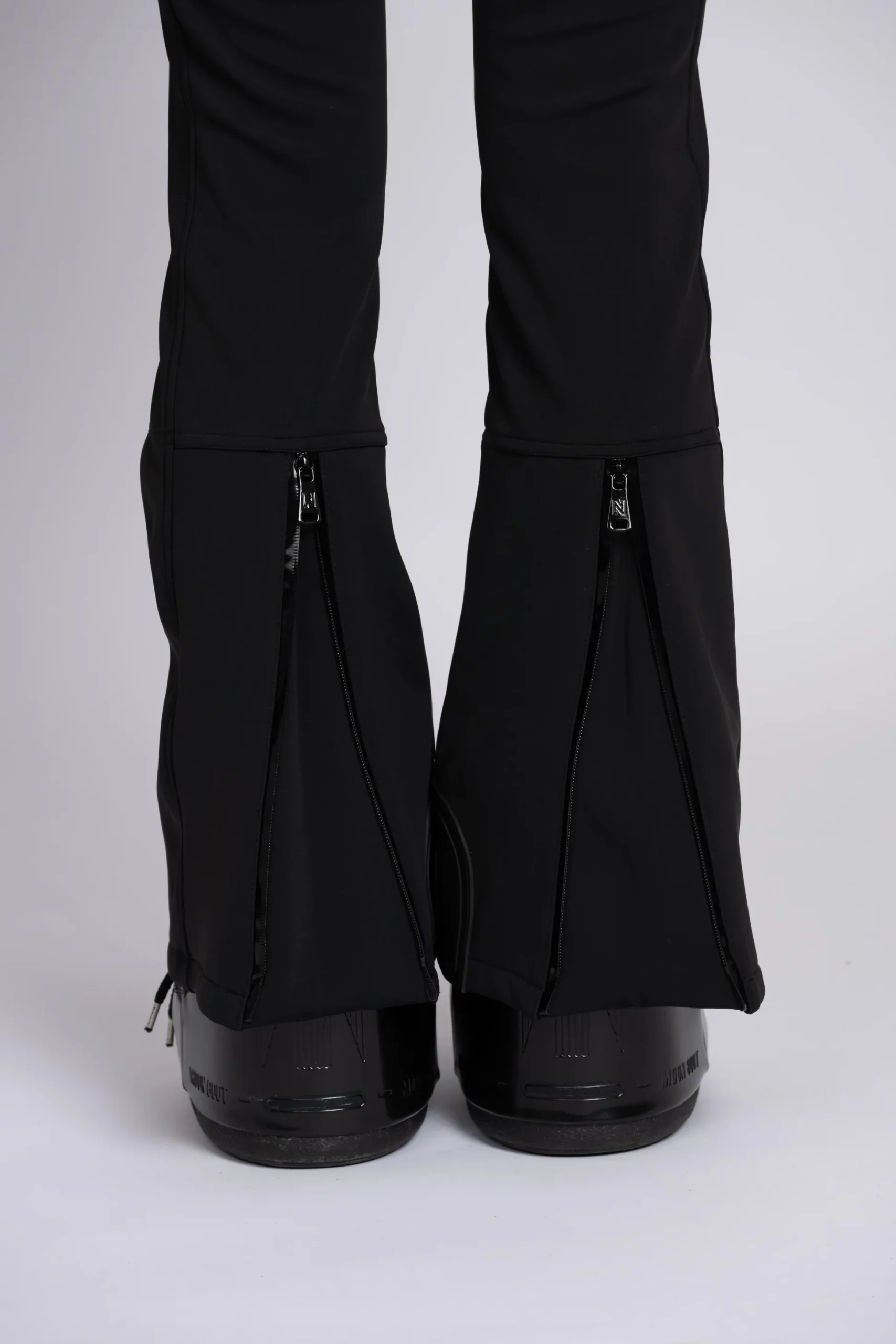 Ski broek met flared pasvorm en verstelbare riem