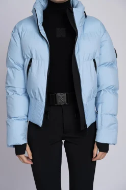 Ski jas met uitvouwbare capuchon en sneeuwvangers