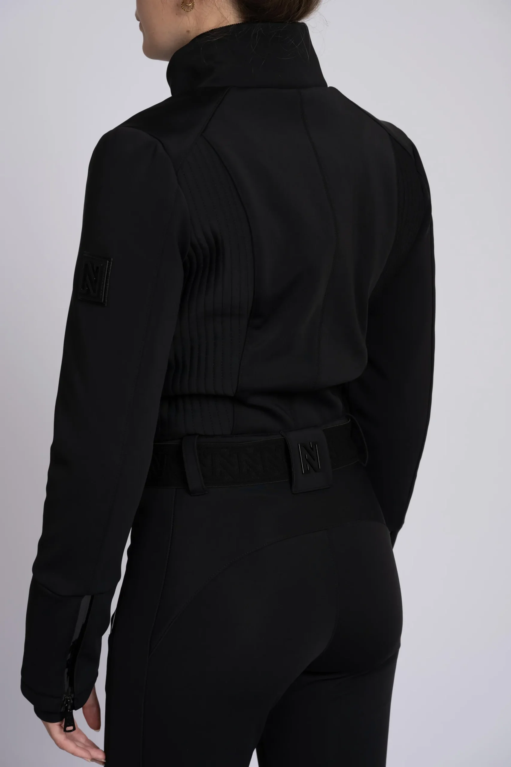 Ski jumpsuit met elastische riem en opstaande kraag